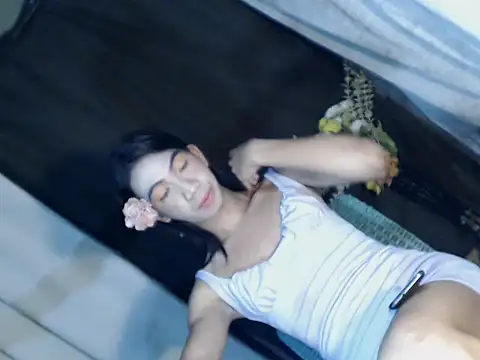 Snapshot of xyourdreamtrans chatting on September 16, 2025, 11:22 am xyourdreamtrans online show from September 16, 2025, 11:22 am