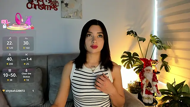 Snapshot of Estrer_collins chatting on December 18, 2025, 8:04 pm Estrer collins online show from December 18, 2025, 8:04 pm