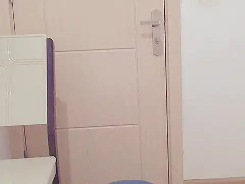 Snapshot of ruby_8x chatting on December 13, 2025, 11:32 pm ruby 8x online show from December 13, 2025, 11:32 pm