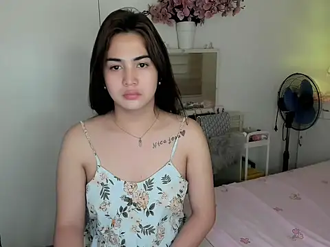 Snapshot of Alovelydoll_nica chatting on March 2, 2026, 11:55 pm Alovelydoll nica online show from March 2, 2026, 11:55 pm