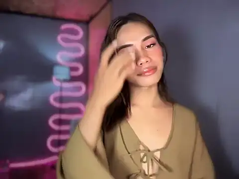 Lovelynikki03 online show from May 29, 2026, 8:45 am