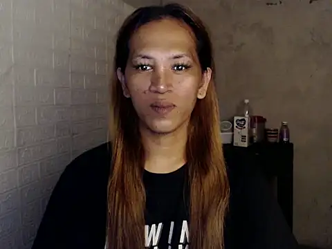 Snapshot of isabellabigcock06 chatting on April 6, 2026, 11:00 am isabellabigcock06 online show from April 6, 2026, 11:00 am