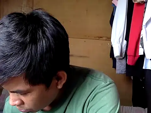 Snapshot of SteveFoxxe chatting on October 2, 2025, 1:01 am SteveFoxxe online show from October 2, 2025, 1:01 am