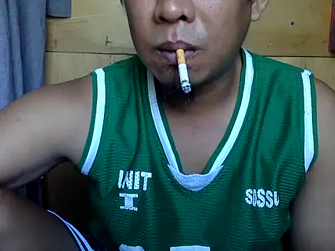 Snapshot of SteveFoxxe chatting on October 21, 2025, 11:49 pm SteveFoxxe online show from October 21, 2025, 11:49 pm