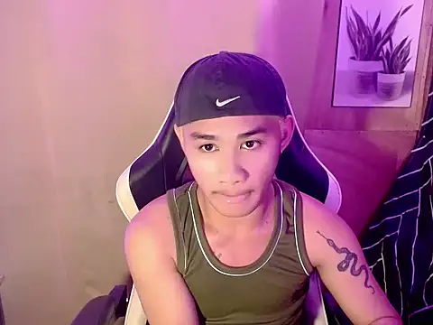 Snapshot of asianhardcock25 chatting on September 18, 2025, 4:53 pm asianhardcock25 online show from September 18, 2025, 4:53 pm