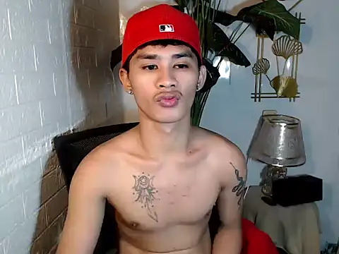Snapshot of asianhardcock25 chatting on July 4, 2026, 6:52 am asianhardcock25 online show from July 4, 2026, 6:52 am