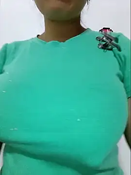 Snapshot of Shiny_Babe chatting on March 16, 2026, 3:16 pm Shiny Babe online show from March 16, 2026, 3:16 pm