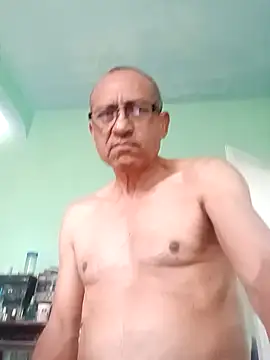 Snapshot of Comepepa10 chatting on January 10, 2026, 6:31 pm Comepepa10 online show from January 10, 2026, 6:31 pm