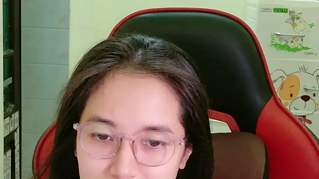 Snapshot of Shulee21 chatting on September 22, 2025, 2:24 am Shulee21 online show from September 22, 2025, 2:24 am