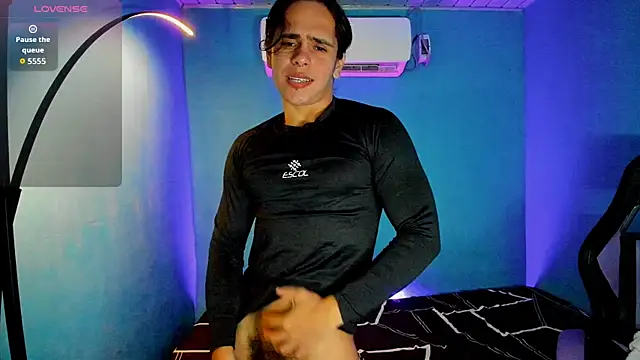 Snapshot of Maximiliano_scoott__ chatting on September 11, 2025, 5:57 pm Maximiliano scoott online show from September 11, 2025, 5:57 pm