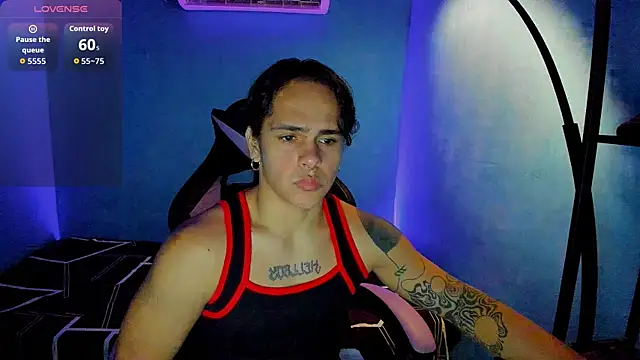 Snapshot of Maximiliano_scoott__ chatting on September 27, 2025, 5:40 pm Maximiliano scoott online show from September 27, 2025, 5:40 pm