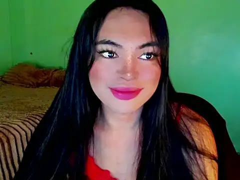 Snapshot of Sweetpeaxx chatting on May 12, 2026, 3:14 am Sweetpeaxx online show from May 12, 2026, 3:14 am