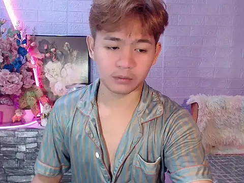 Snapshot of Albertx_Destroyer69 chatting on May 29, 2026, 2:31 am Albertx Destroyer69 online show from May 29, 2026, 2:31 am