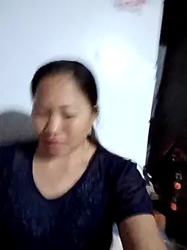 Phiphi135 online show from April 2, 2026, 2:37 pm