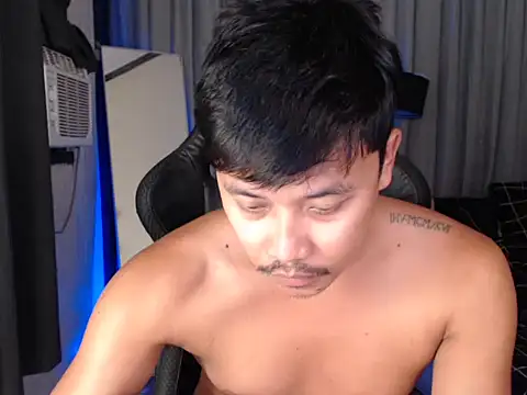 Snapshot of alexsuckable01 chatting on February 3, 2026, 7:02 am alexsuckable01 online show from February 3, 2026, 7:02 am