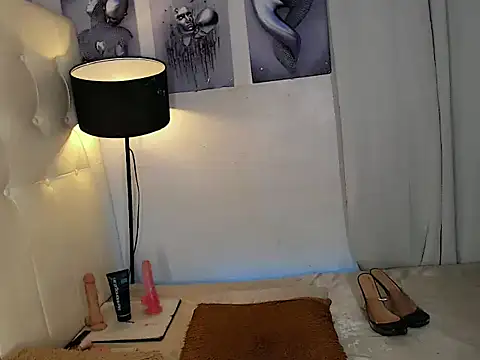 Foxxy Barbie online show from January 19, 2026, 5:44 am