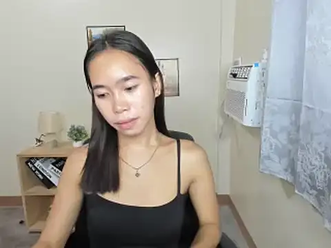 Shindoll online show from October 15, 2025, 2:28 pm