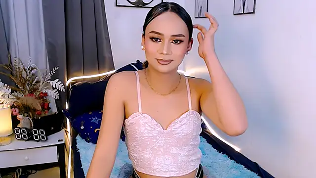 Zialustts online show from November 9, 2025, 8:34 am