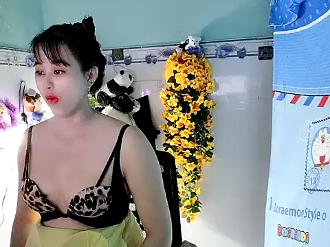 Snapshot of emgaixinhngoan chatting on September 10, 2025, 2:33 am emgaixinhngoan online show from September 10, 2025, 2:33 am