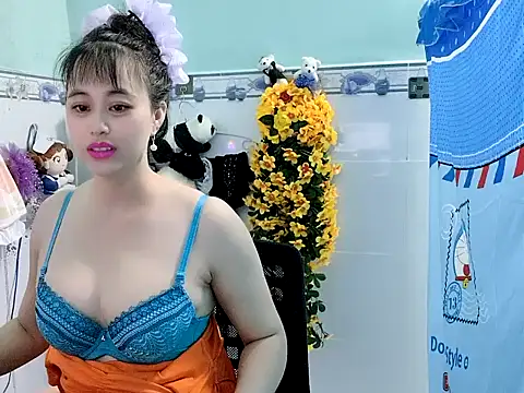 Snapshot of emgaixinhngoan chatting on September 22, 2025, 3:41 am emgaixinhngoan online show from September 22, 2025, 3:41 am