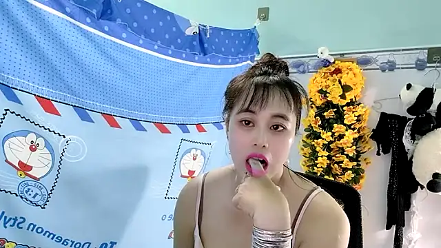 Snapshot of emgaixinhngoan chatting on September 29, 2025, 3:55 am emgaixinhngoan online show from September 29, 2025, 3:55 am