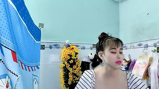 Snapshot of emgaixinhngoan chatting on September 30, 2025, 3:39 pm emgaixinhngoan online show from September 30, 2025, 3:39 pm