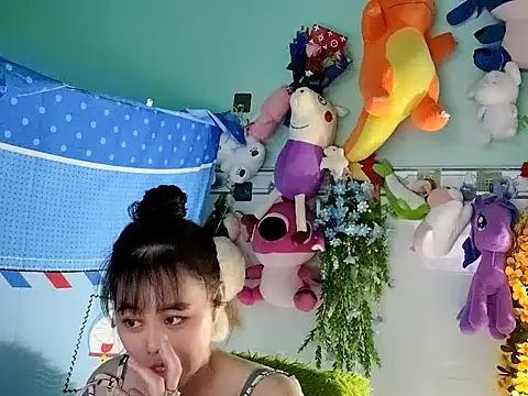 Snapshot of emgaixinhngoan chatting on November 2, 2025, 4:31 pm emgaixinhngoan online show from November 2, 2025, 4:31 pm