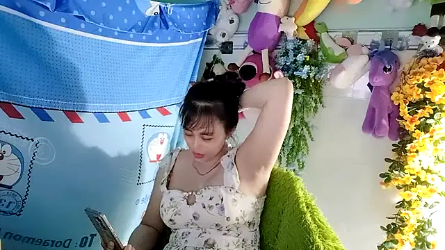 Snapshot of emgaixinhngoan chatting on November 16, 2025, 3:56 am emgaixinhngoan online show from November 16, 2025, 3:56 am