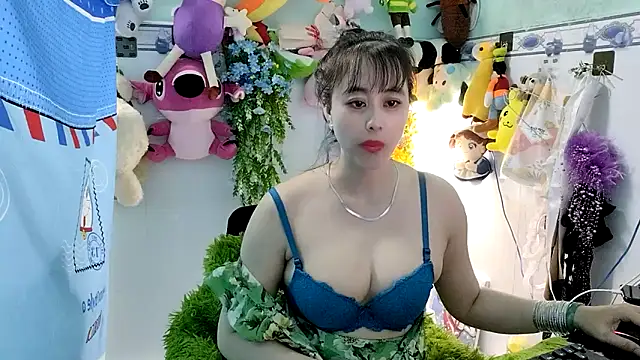 Snapshot of emgaixinhngoan chatting on November 21, 2025, 3:16 am emgaixinhngoan online show from November 21, 2025, 3:16 am