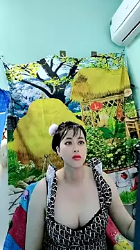 Snapshot of emgaixinhngoan chatting on December 18, 2025, 1:22 am emgaixinhngoan online show from December 18, 2025, 1:22 am