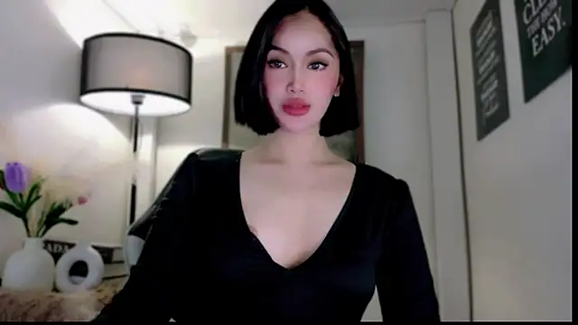 anna lala7 online show from November 6, 2025, 8:32 pm