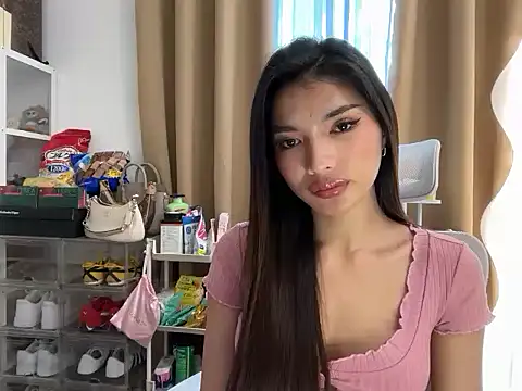 GoddessShemale online show from August 7, 2026, 5:09 am