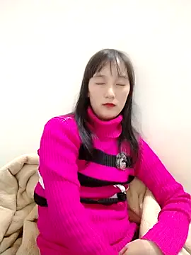 Kembong01 online show from December 14, 2025, 8:35 pm