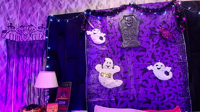 wensheng  online show from October 8, 2025, 7:11 pm