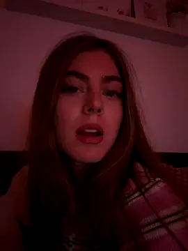 YoungLeo2006 online show from September 30, 2025, 8:25 pm