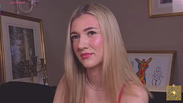 Snapshot of BeatrixGummer chatting on October 11, 2025, 8:07 pm BeatrixGummer online show from October 11, 2025, 8:07 pm