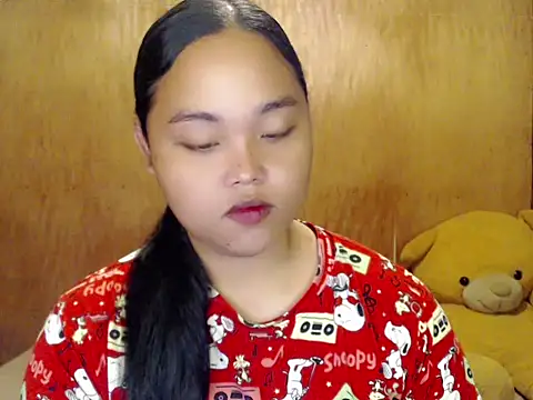  Lylia online show from October 16, 2025, 11:50 pm