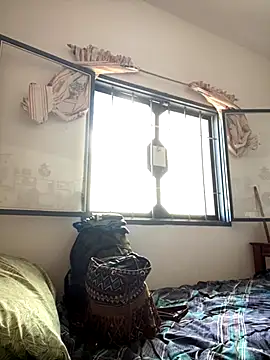 Snapshot of aphrodite_sexy chatting on November 9, 2025, 12:58 pm aphrodite sexy online show from November 9, 2025, 12:58 pm