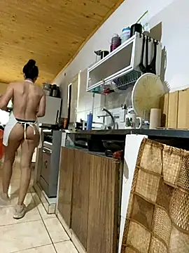 Snapshot of aphrodite_sexy chatting on November 13, 2025, 4:28 pm aphrodite sexy online show from November 13, 2025, 4:28 pm