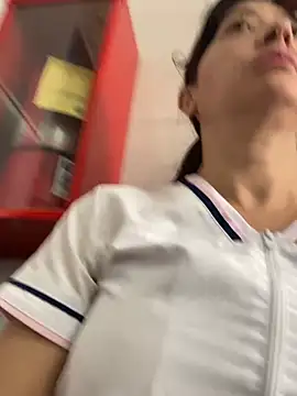 Snapshot of aphrodite_sexy chatting on February 2, 2026, 12:37 pm aphrodite sexy online show from February 2, 2026, 12:37 pm