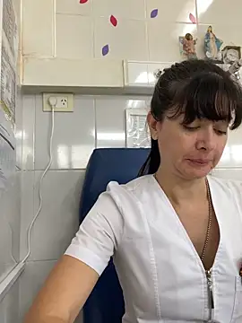 Snapshot of aphrodite_sexy chatting on February 28, 2026, 11:44 am aphrodite sexy online show from February 28, 2026, 11:44 am