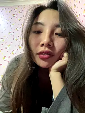 D2sweet online show from December 17, 2025, 4:35 pm