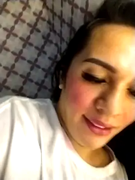 enoria1992 online show from April 9, 2026, 6:19 am