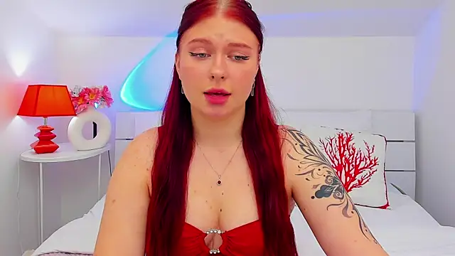 LizyBex online show from July 13, 2026, 12:19 pm