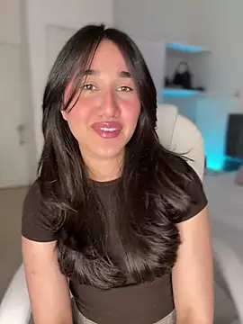 Snapshot of julieta_jhonss chatting on March 5, 2026, 2:07 am julieta jhonss online show from March 5, 2026, 2:07 am