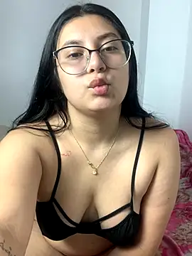 Velma star online show from November 26, 2025, 11:55 am