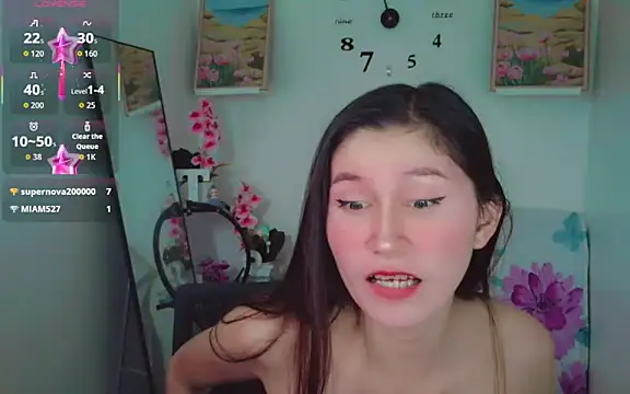 Snapshot of anne_smithe chatting on February 4, 2026, 7:58 am anne smithe online show from February 4, 2026, 7:58 am