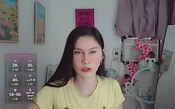 Snapshot of anne_smithe chatting on March 8, 2026, 10:57 pm anne smithe online show from March 8, 2026, 10:57 pm