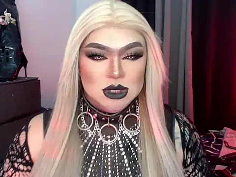 michellevixen922 online show from October 28, 2025, 4:53 pm