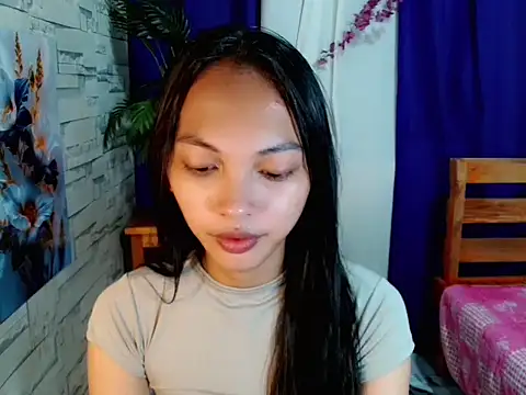 Snapshot of Simi_Ipit chatting on June 23, 2026, 6:11 am Simi Ipit online show from June 23, 2026, 6:11 am